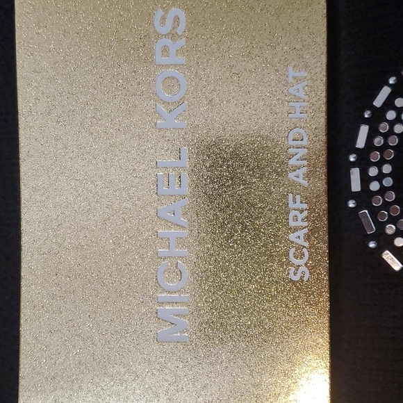 Michael Kors Scarf and Hat - Picture 2 of 3
